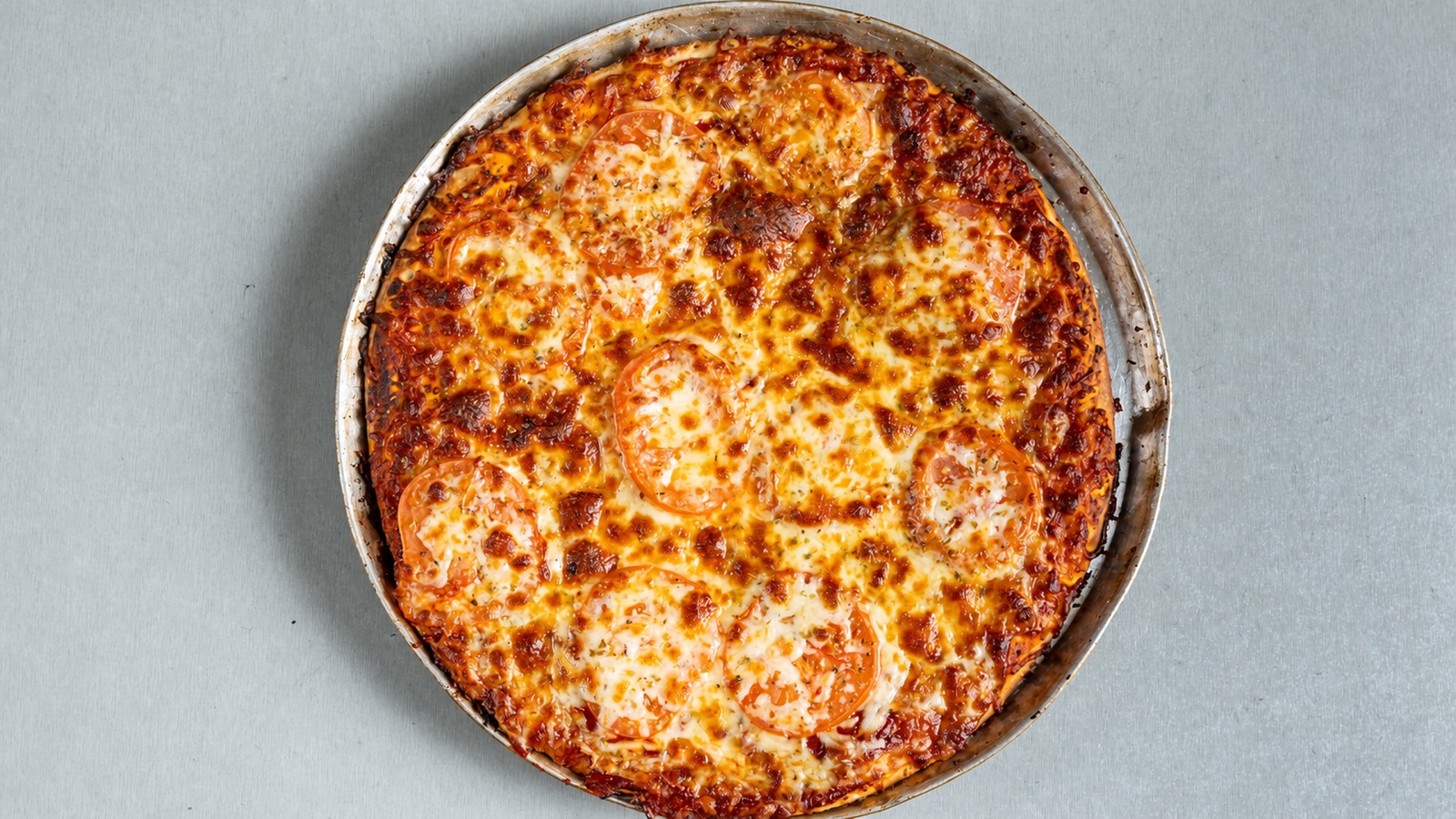 Margherita pizza from Beach Road Pizza